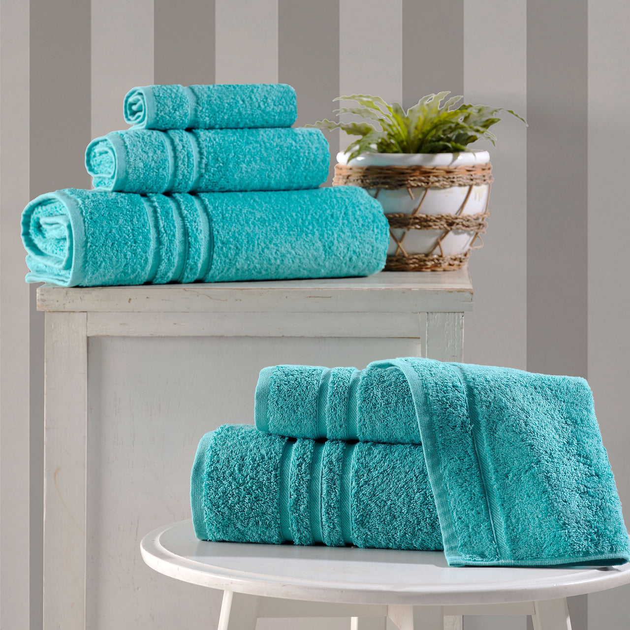 Classic Oasis Collection Bath Towels Bundle