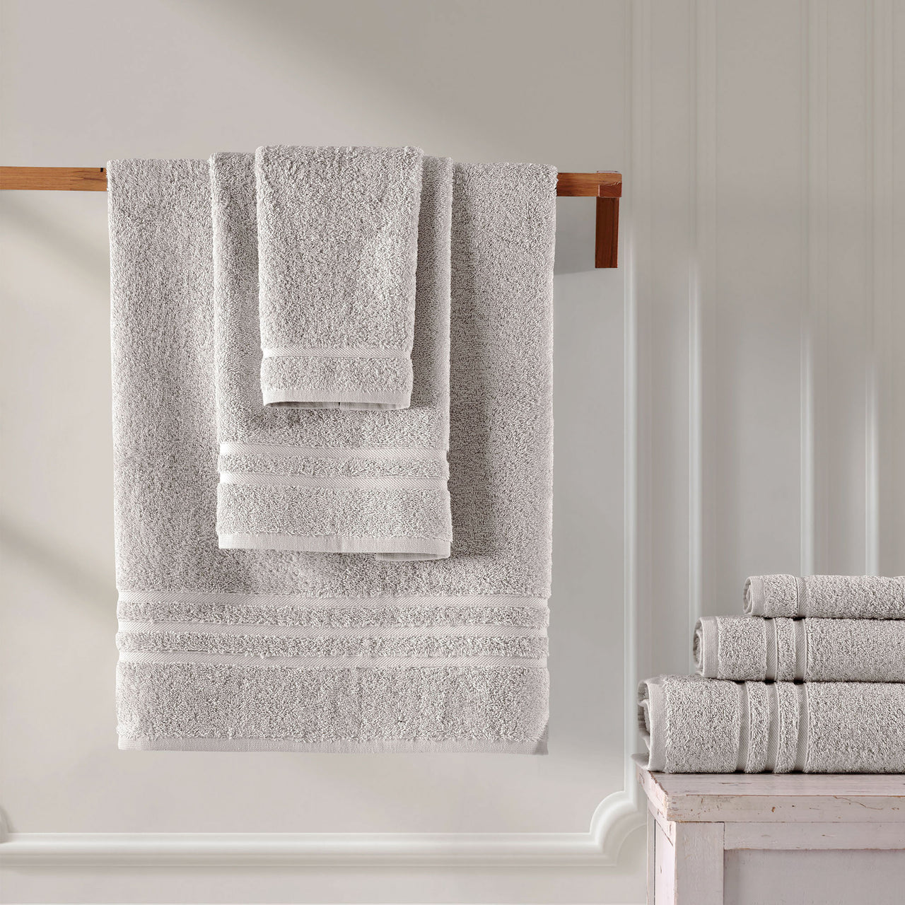 Classic Oasis Collection Bath Towels Bundle