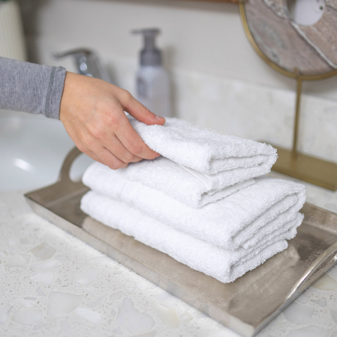 Classic Oasis Collection Hand Towels