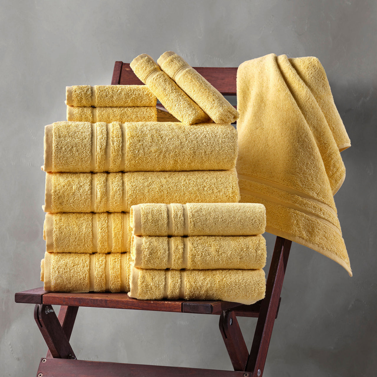 Classic Oasis Collection Bath Towels