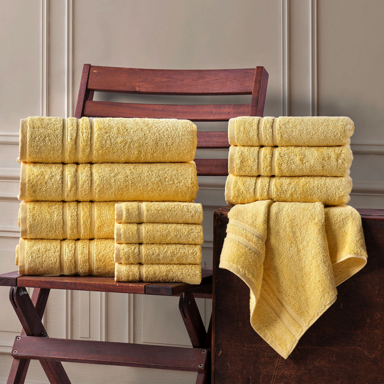 Classic Oasis Collection Bath Towels