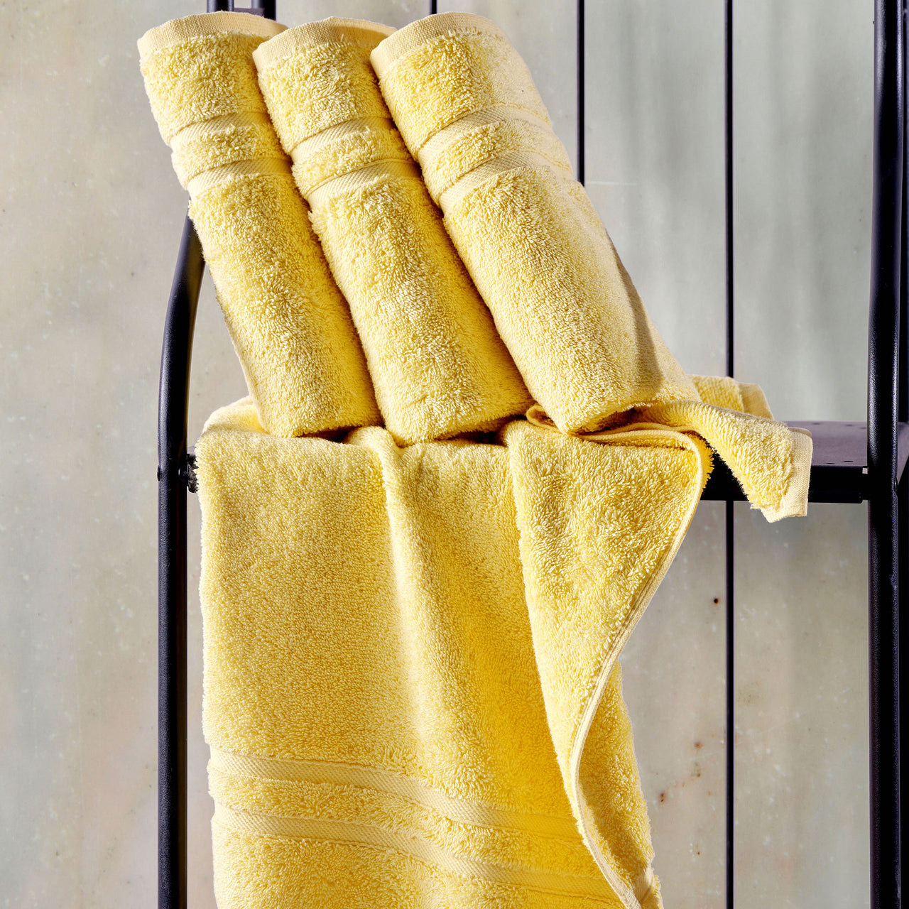 Classic Oasis Collection Hand Towels