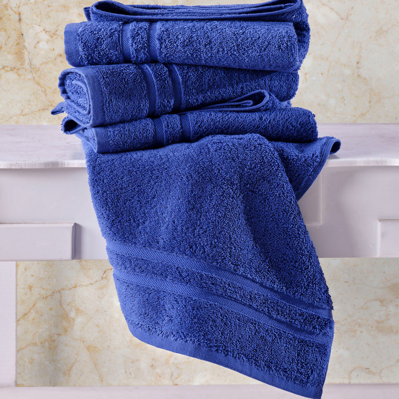 Classic Oasis Collection Hand Towels