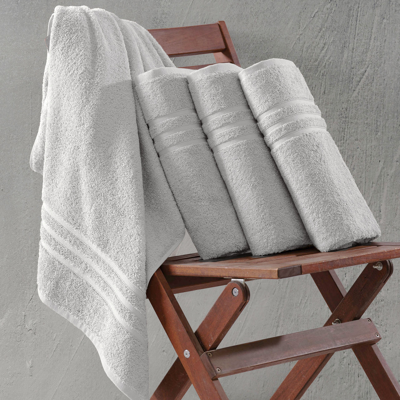 Classic Oasis Collection Bath Towels